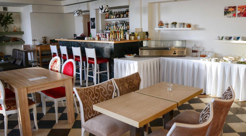 Filion Eco Hotel & Suites 네아 스티라 외부 사진
