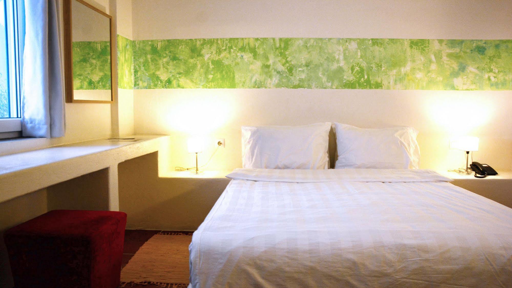 Filion Eco Hotel & Suites 네아 스티라 외부 사진